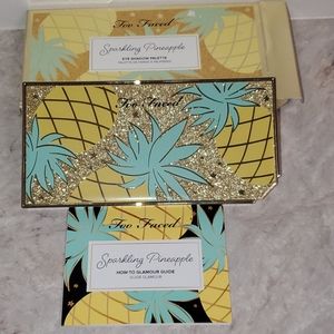 TOO FACED SPARKLING PINEAPPLE PALETTE